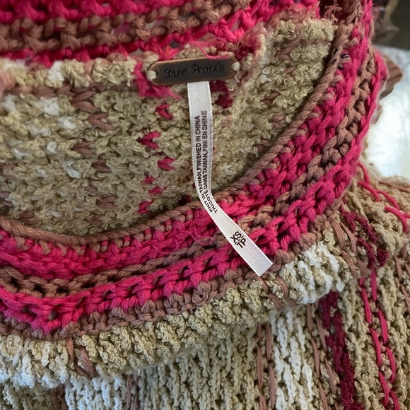 NWT XS FREE PEOPLE Show me love crop pullover sweater sweet child combo tan pink - Picture 2 of 11